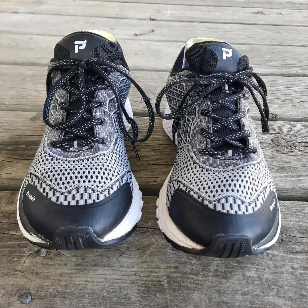 Propet One Walking Active  Black/Silver Therapeutic Comfort Shoes WAA103M Size 9